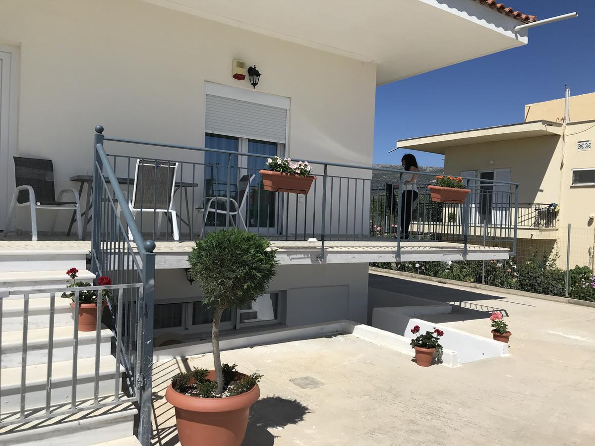 Villa Filoxenia Amarynthos Exterior foto